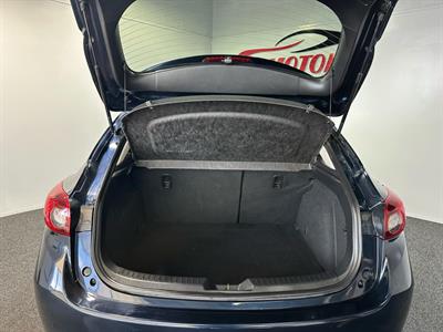 2014 Mazda Axela - Thumbnail