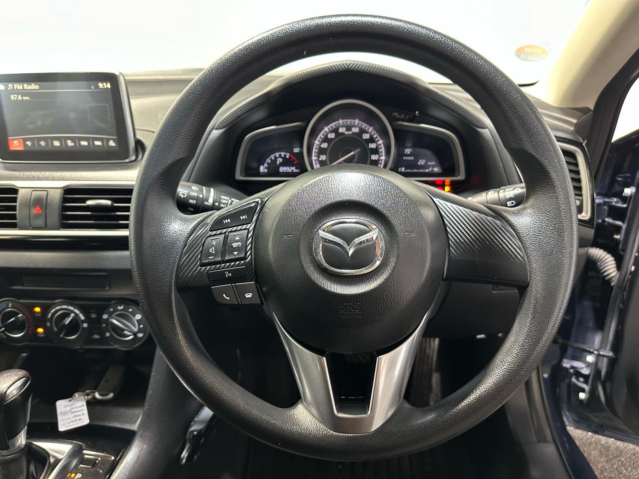 2014 Mazda Axela
