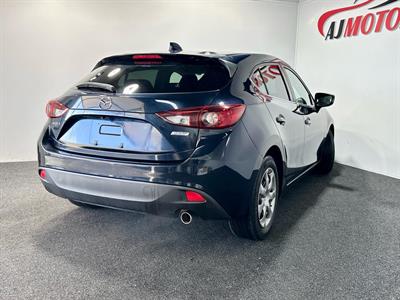 2014 Mazda Axela - Thumbnail