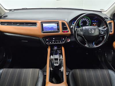 2016 Honda Vezel - Thumbnail