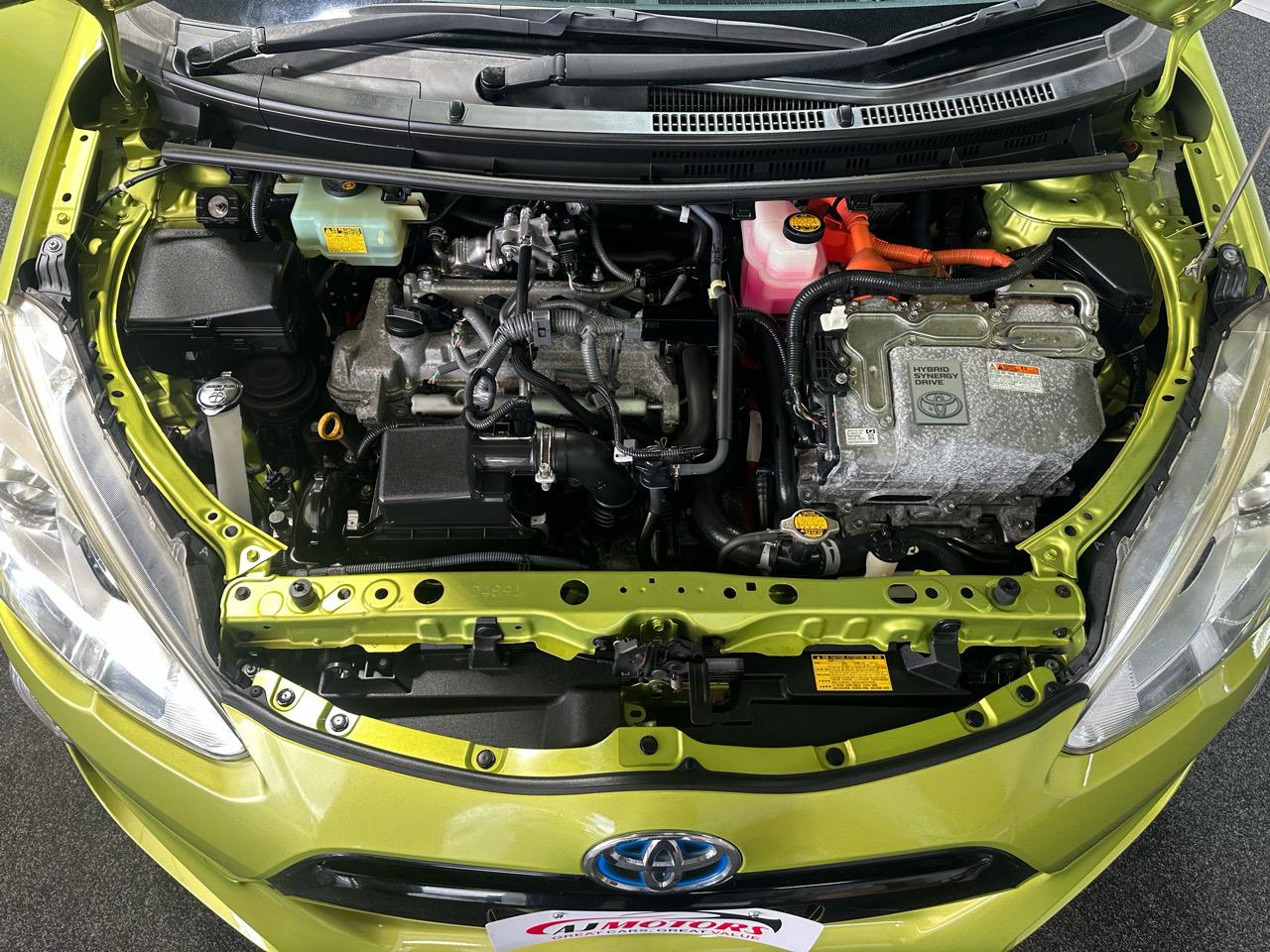 2015 Toyota Aqua