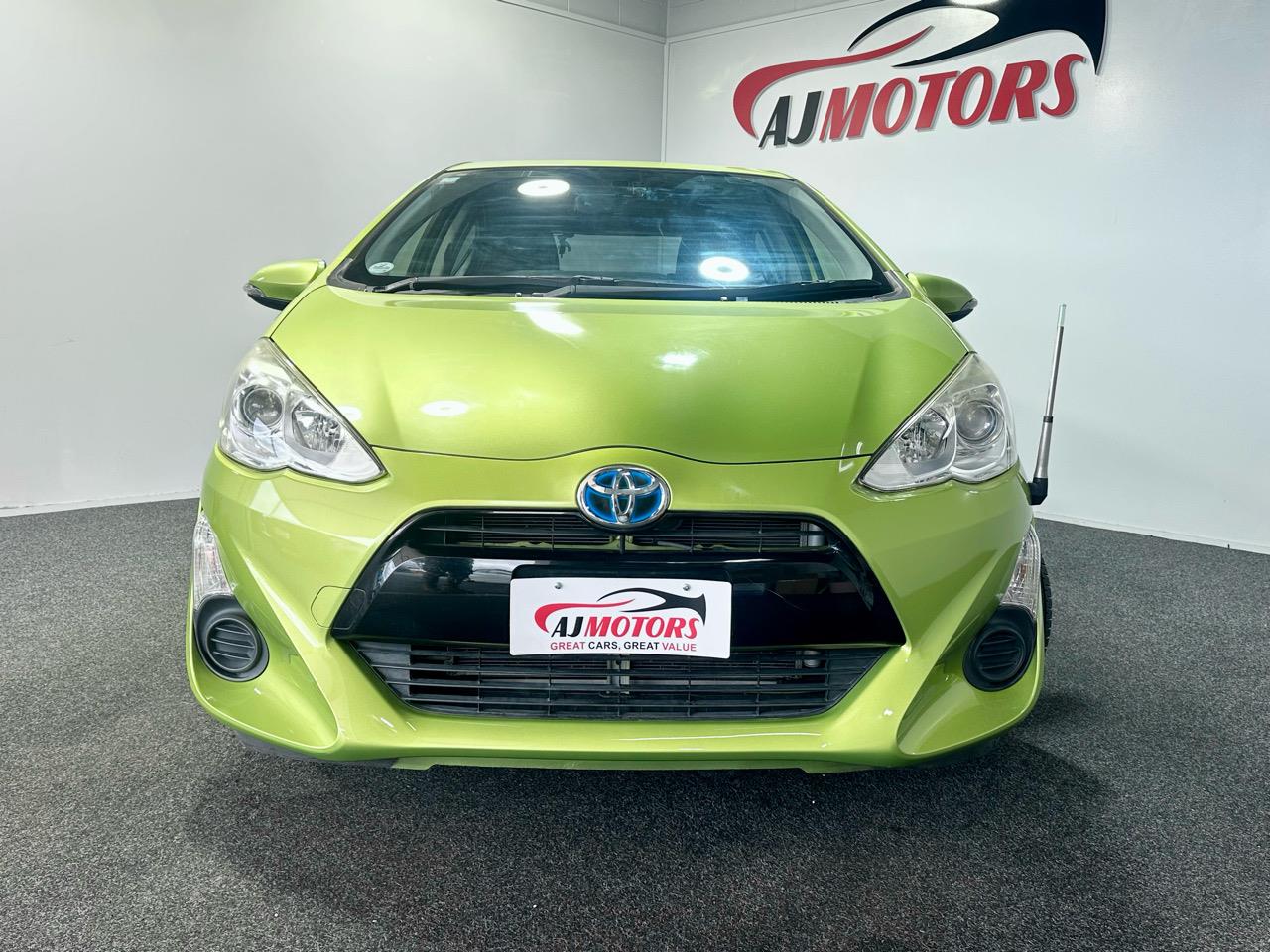 2015 Toyota Aqua