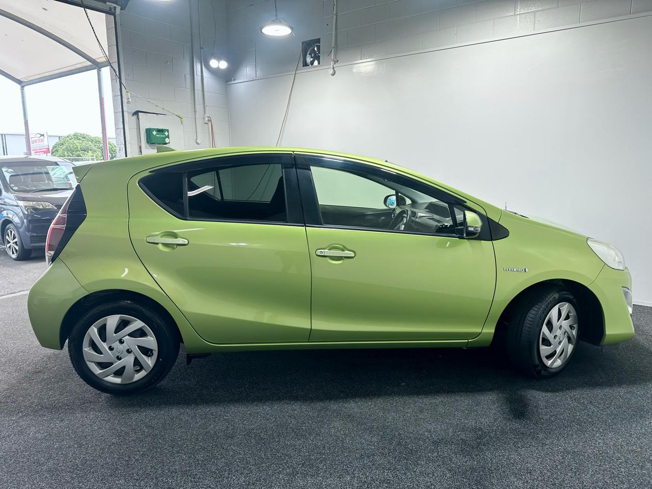 2015 Toyota Aqua