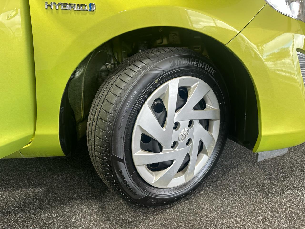2015 Toyota Aqua