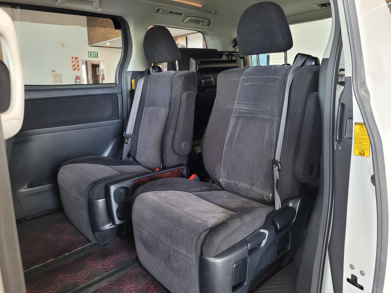 2013 Toyota Vellfire