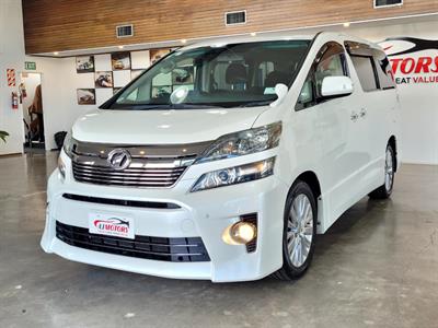 2013 Toyota Vellfire - Thumbnail