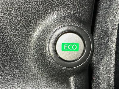 2015 Nissan Note - Thumbnail