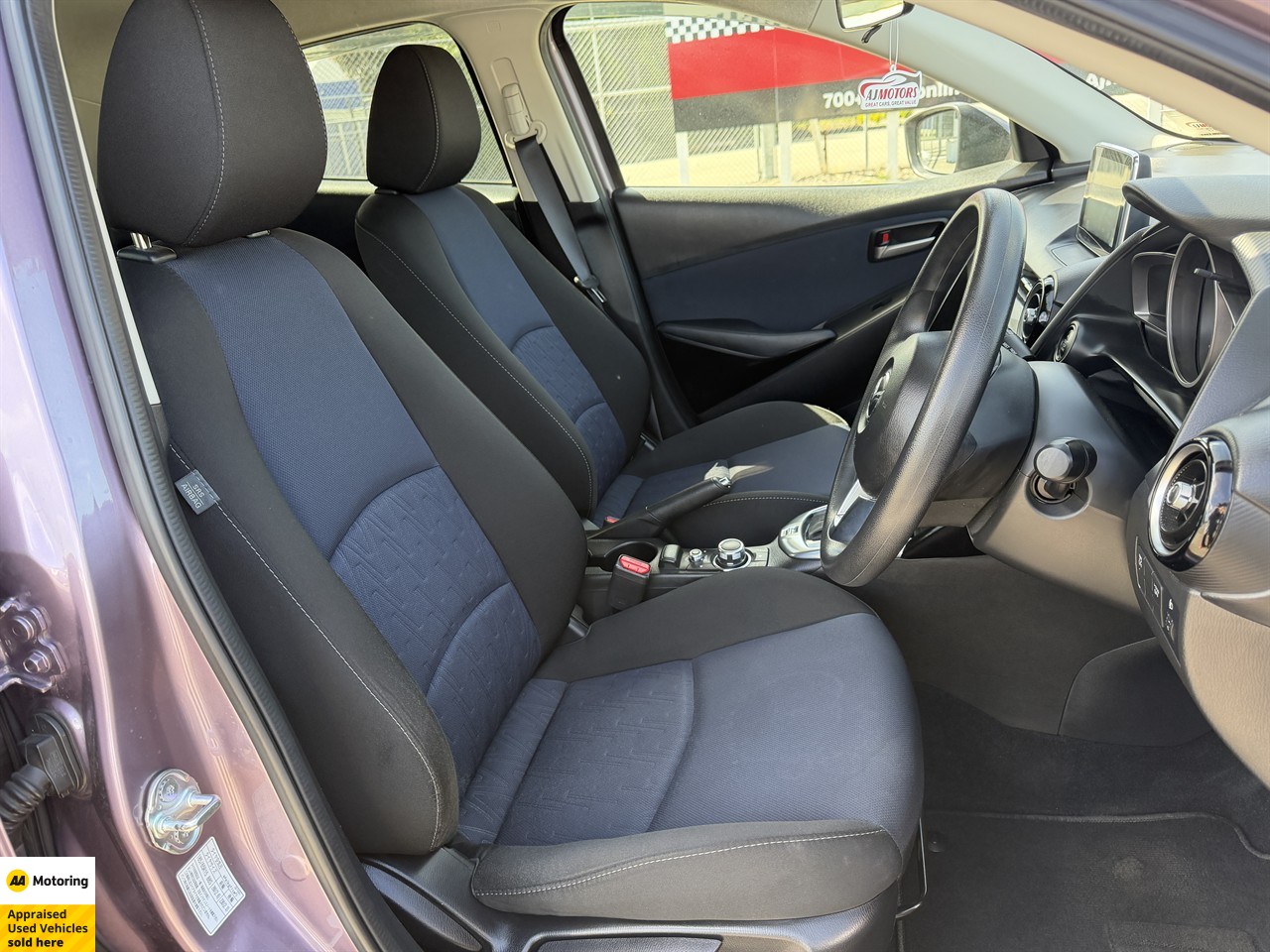 2016 Mazda Demio