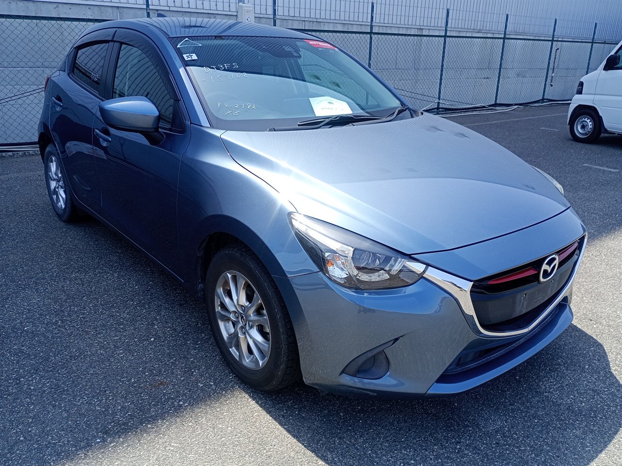 2016 Mazda Demio