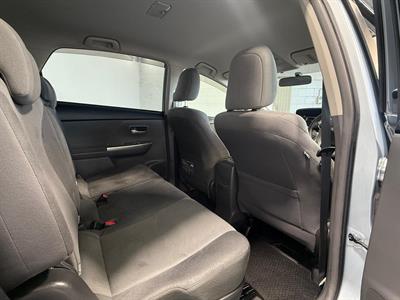 2012 Toyota Prius - Thumbnail