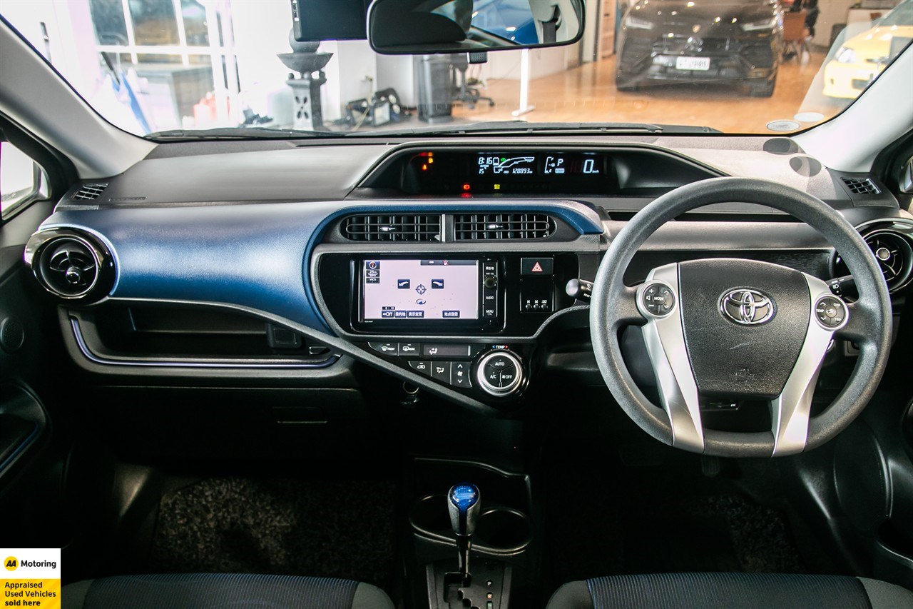 2015 Toyota Aqua
