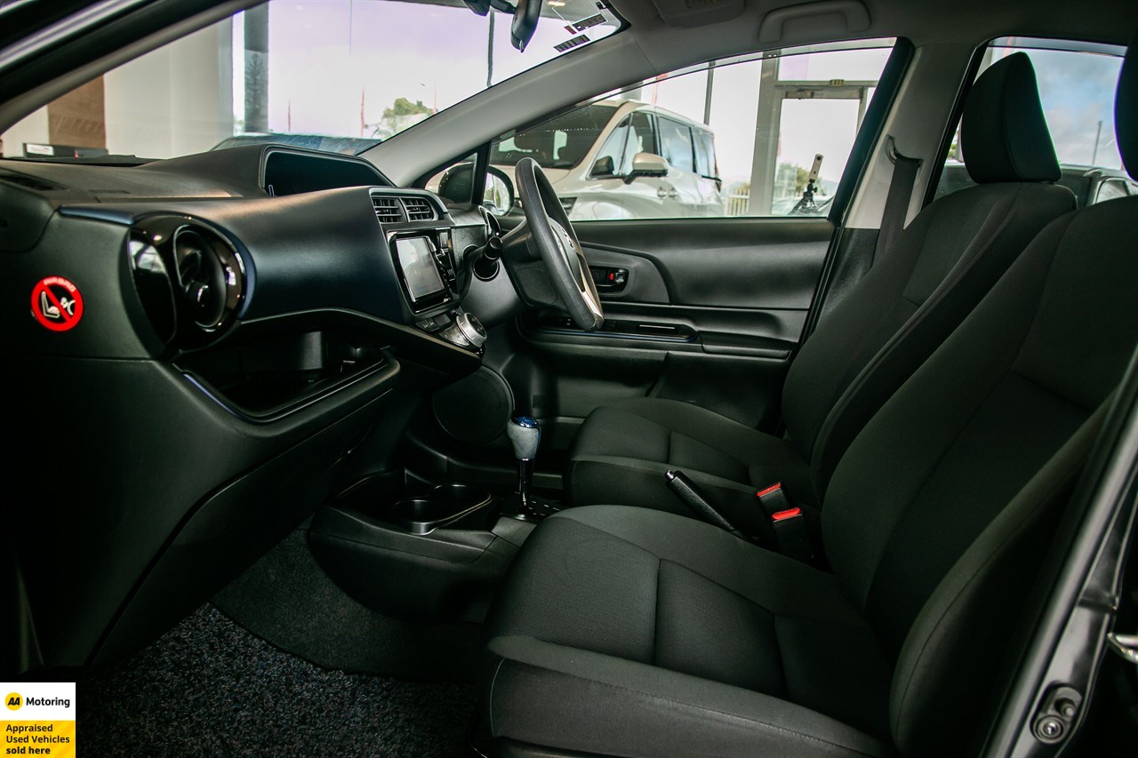 2015 Toyota Aqua