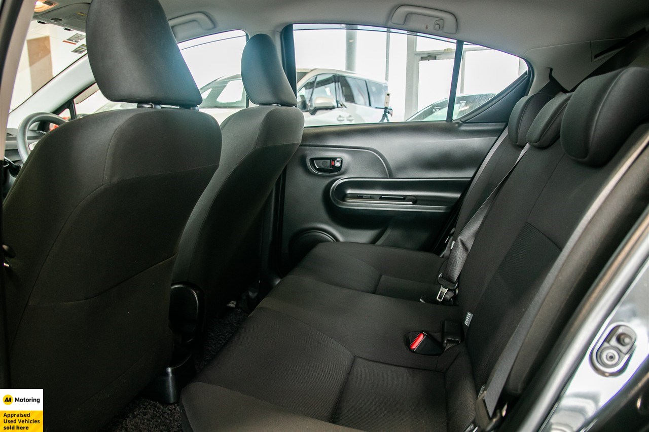 2015 Toyota Aqua
