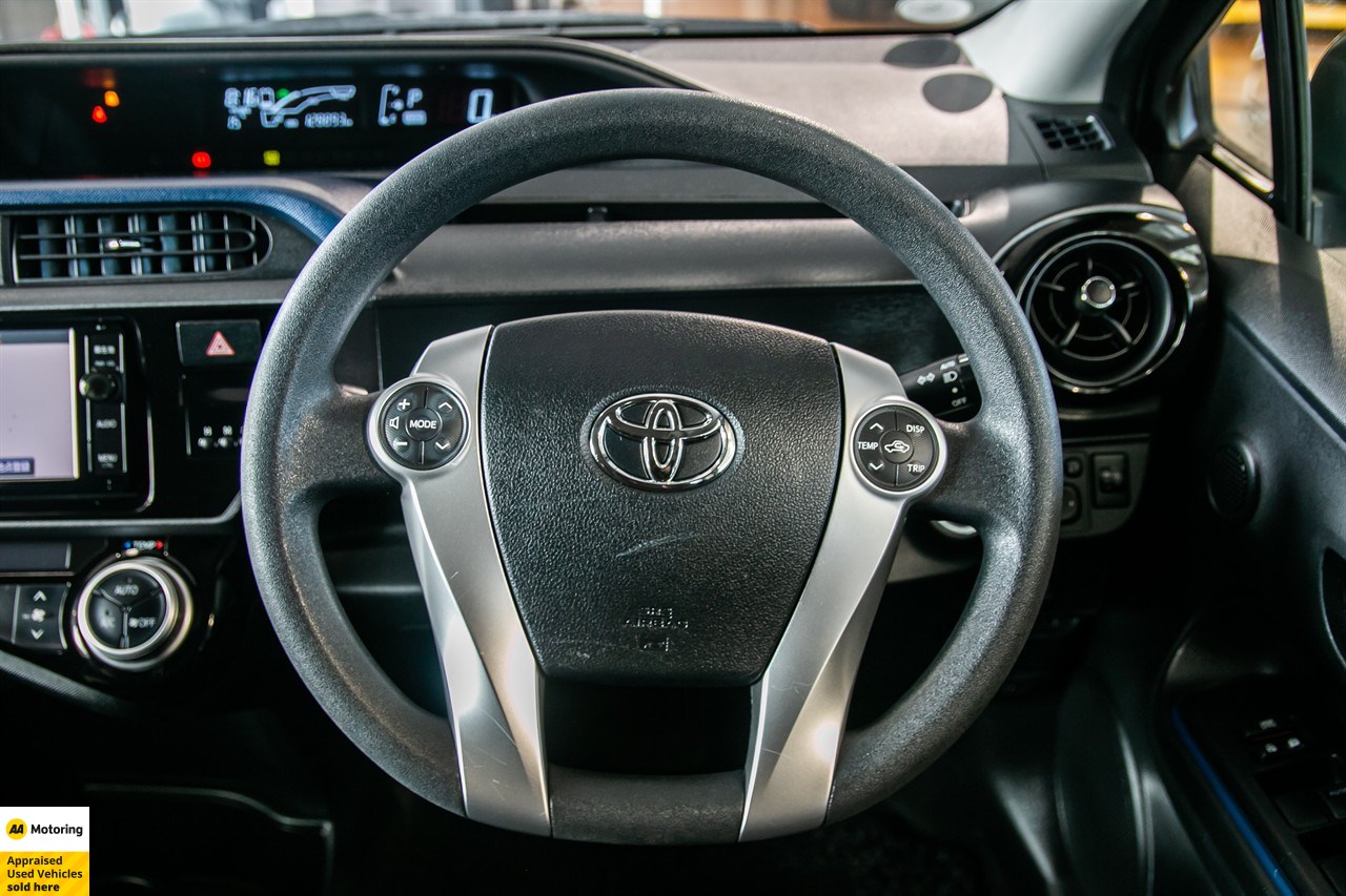 2015 Toyota Aqua