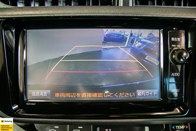 2015 Toyota Aqua - Thumbnail