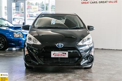2015 Toyota Aqua - Thumbnail