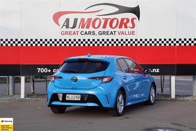2021 Toyota Corolla - Thumbnail