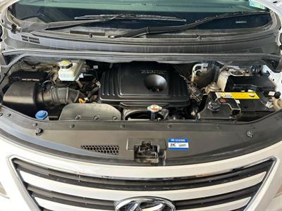 2018 Hyundai iMax - Thumbnail