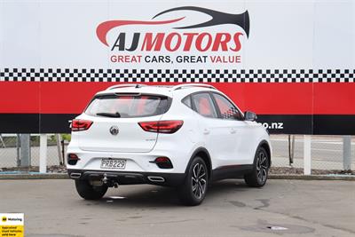 2022 MG ZS - Thumbnail