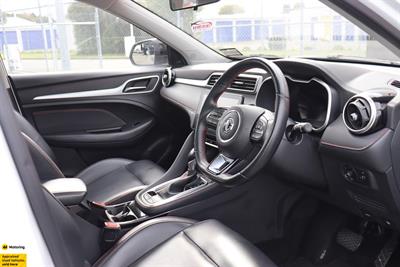 2022 MG ZS - Thumbnail