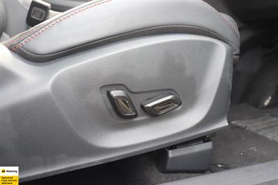 2022 MG ZS - Thumbnail