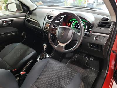 2014 Suzuki Swift - Thumbnail
