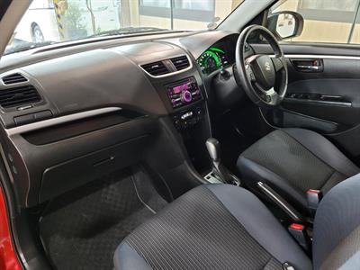 2014 Suzuki Swift - Thumbnail