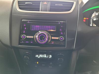 2014 Suzuki Swift - Thumbnail