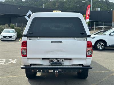 2014 Toyota Hilux - Thumbnail