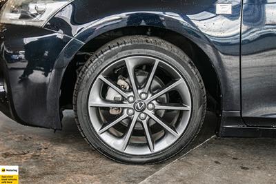 2012 Lexus CT 200h - Thumbnail
