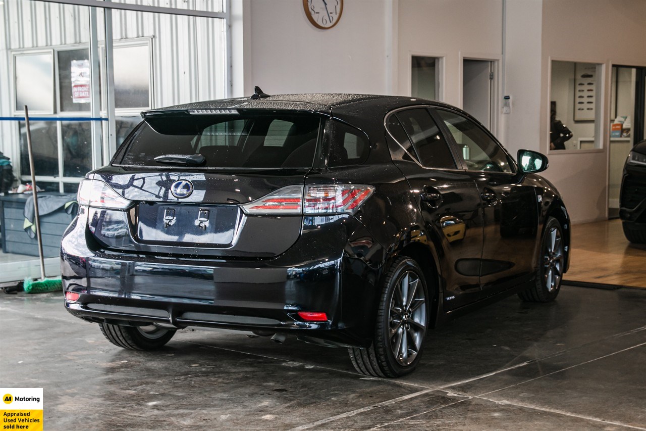 2012 Lexus CT 200h