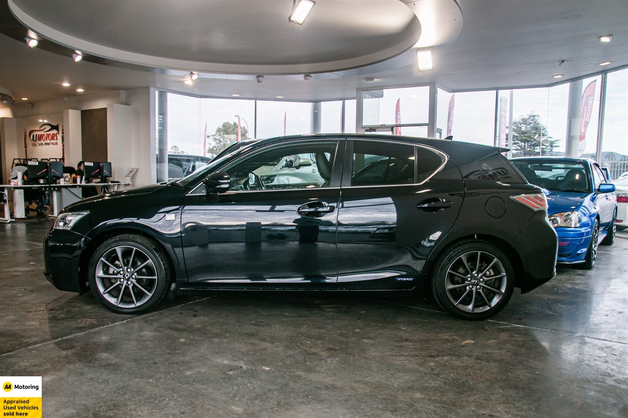 2012 Lexus CT 200h