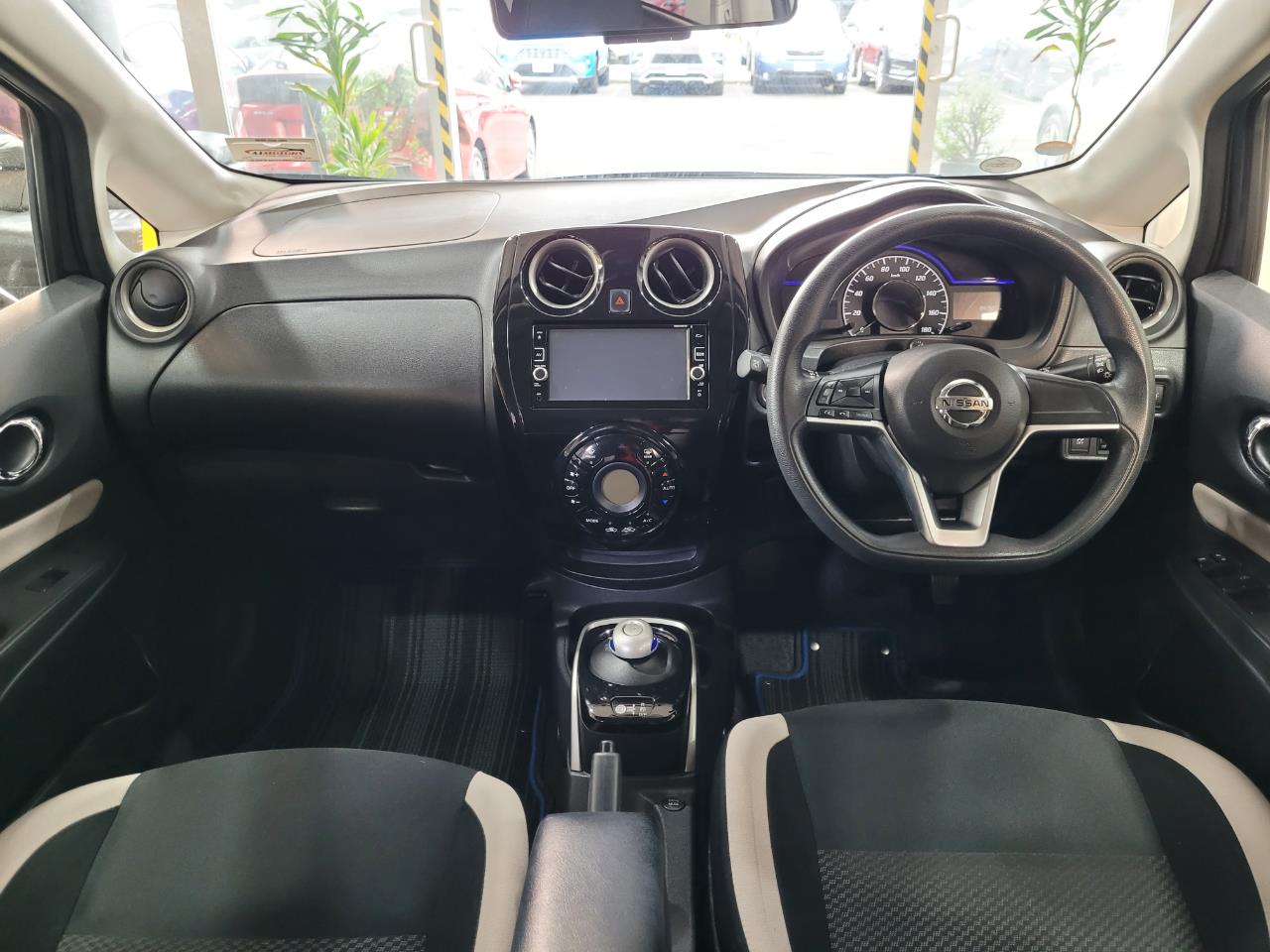 2017 Nissan Note