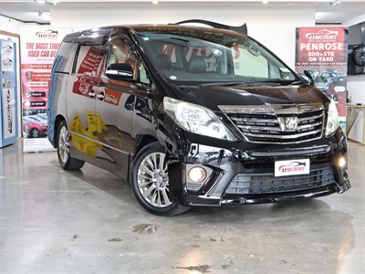 2015 Toyota Alphard - Thumbnail