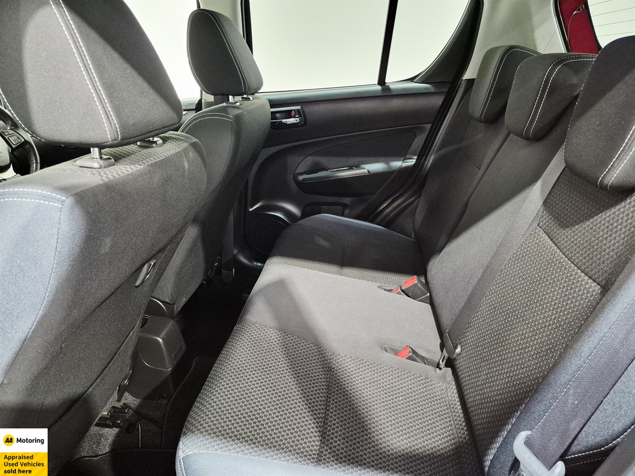 2015 Suzuki Swift