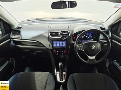 2015 Suzuki Swift - Thumbnail