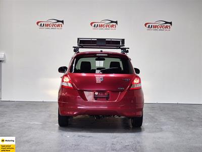 2015 Suzuki Swift - Thumbnail