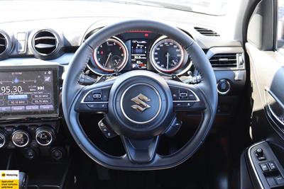 2024 Suzuki Swift - Thumbnail