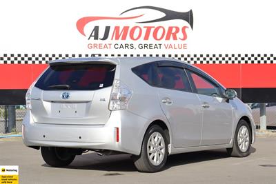 2012 Toyota Prius - Thumbnail