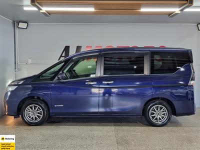 2018 Nissan Serena - Thumbnail