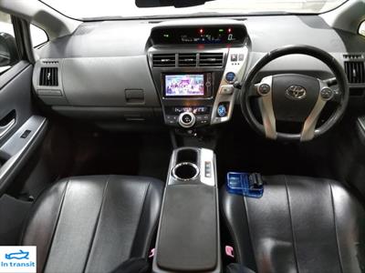 2013 Toyota Prius - Thumbnail