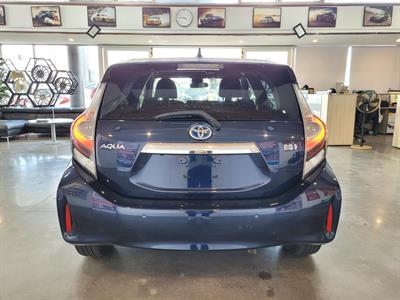 2019 Toyota Aqua - Thumbnail