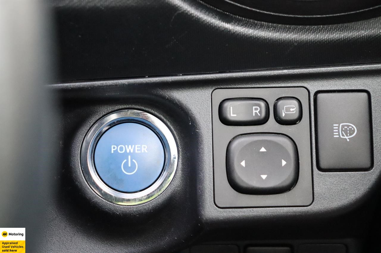 2014 Toyota Aqua