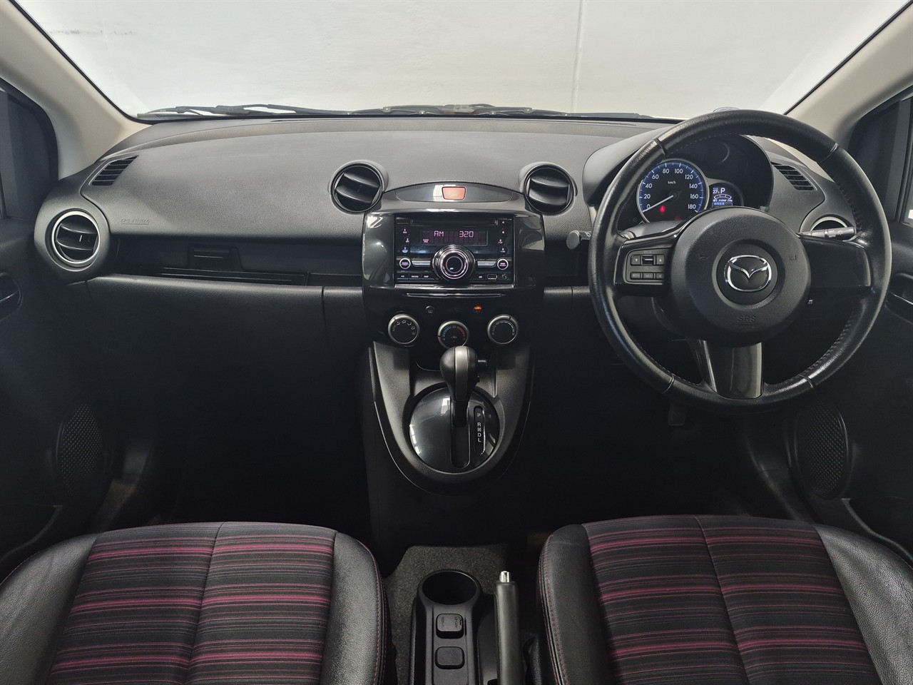 2014 Mazda Demio