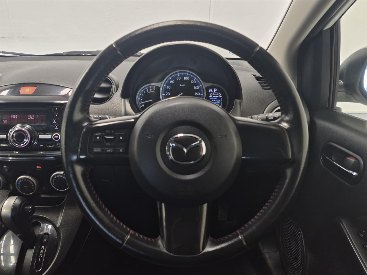 2014 Mazda Demio