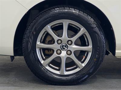 2014 Mazda Demio - Thumbnail