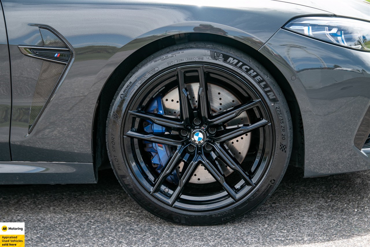 2020 BMW M8