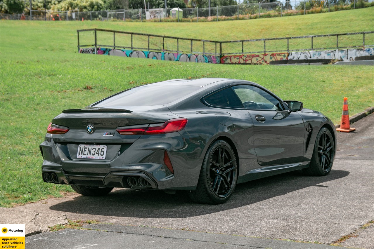 2020 BMW M8