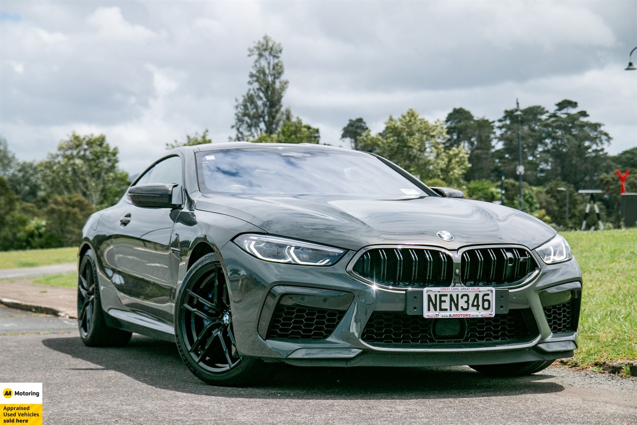 2020 BMW M8