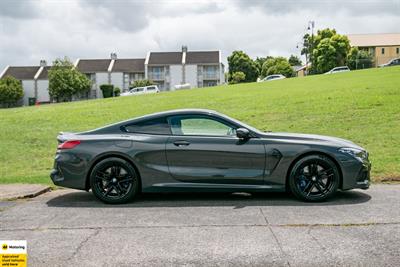 2020 BMW M8 - Thumbnail